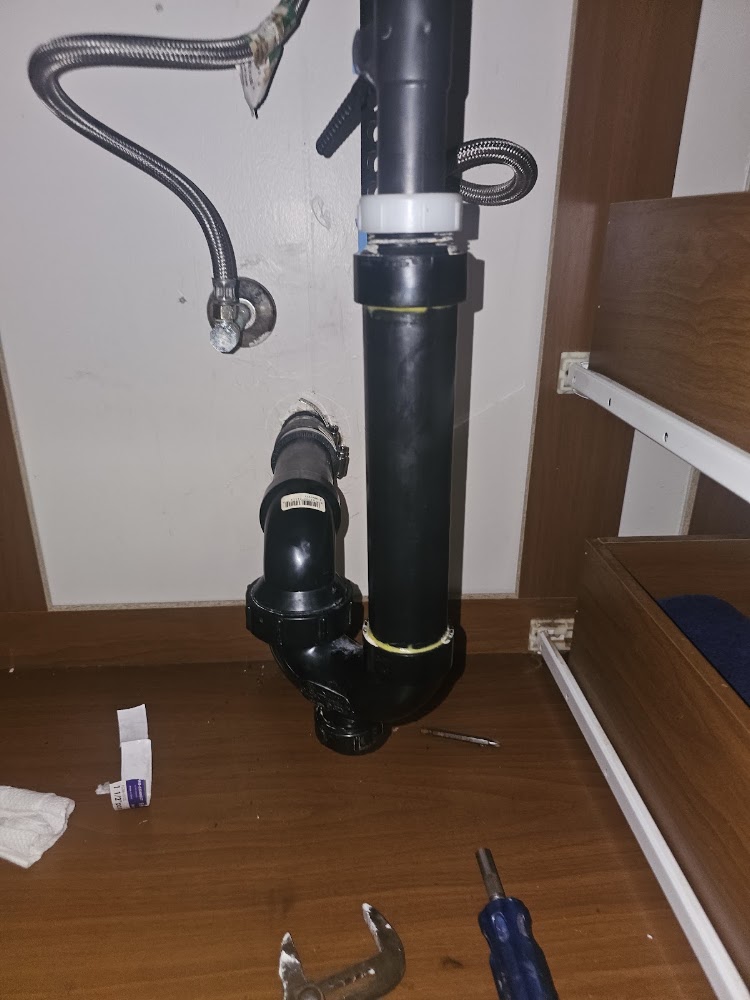 Sam plumbing services