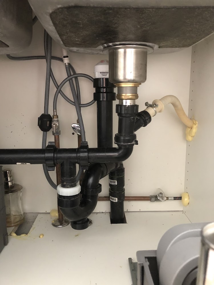 EAST YORK DRAIN & PLUMBING SEWER DRAIN CLEANING INC